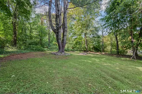 Exterior - 75 Mullen Hill Rd, Windham, CT 06280 photo 4 of 4