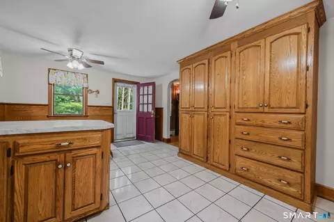 Entry Way - 75 Mullen Hill Rd, Windham, CT 06280 photo 1 of 3
