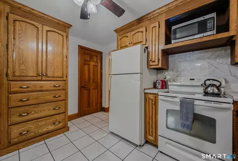 Kitchen - 75 Mullen Hill Rd, Windham, CT 06280 photo 2 of 5