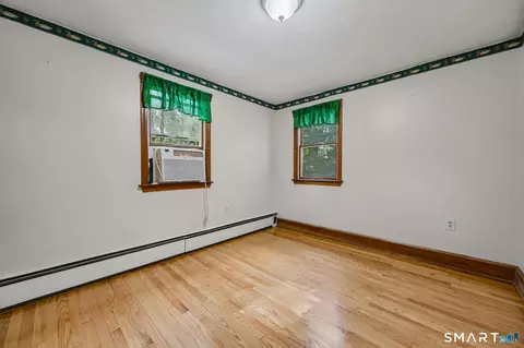 Bedroom - 75 Mullen Hill Rd, Windham, CT 06280 photo 5 of 16