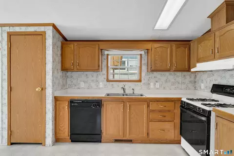 Kitchen - 4 Maple Rd, Southington, CT 06489 photo 1 of 2