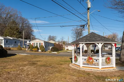 Exterior - 4 Maple Rd, Southington, CT 06489 photo 5 of 5