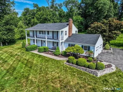 Exterior - 21 White Pine Dr, Brookfield, CT 06804 photo 10 of 10