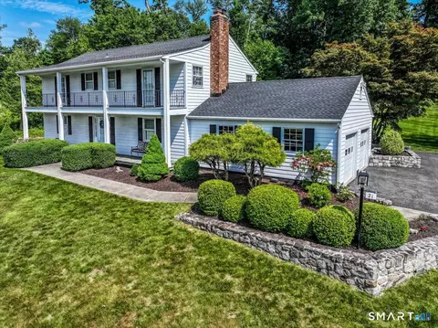 Exterior - 21 White Pine Dr, Brookfield, CT 06804 photo 2 of 10