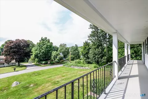 Exterior - 21 White Pine Dr, Brookfield, CT 06804 photo 8 of 10