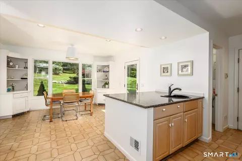 Kitchen - 21 White Pine Dr, Brookfield, CT 06804 photo 1 of 3