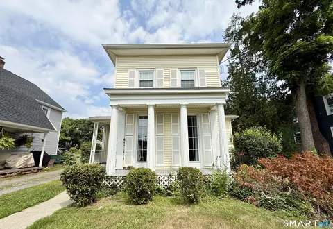 63 Golden Hill St, Milford, CT 06460