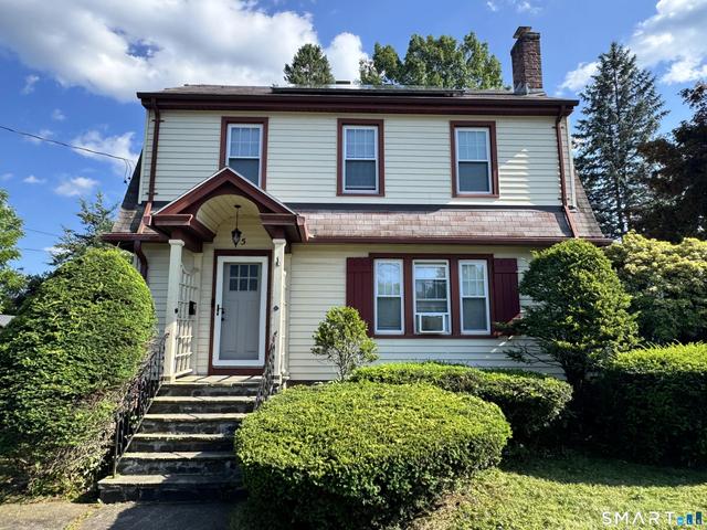 5 Foxon Pl, New Britain, CT 06053