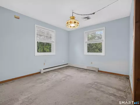 Bedroom - 198 Spicer Hill Rd, Ledyard, CT 06339 photo 4 of 8