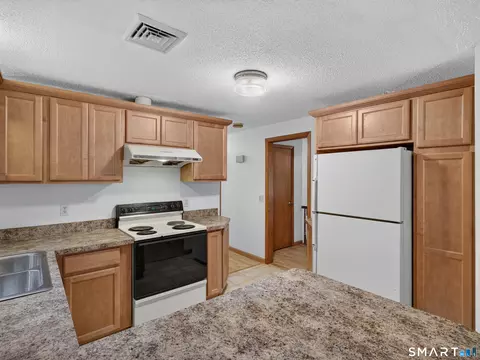 Kitchen - 198 Spicer Hill Rd, Ledyard, CT 06339 photo 5 of 5