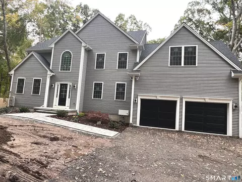 205 Harvest Ln, Plantsville, CT 06479