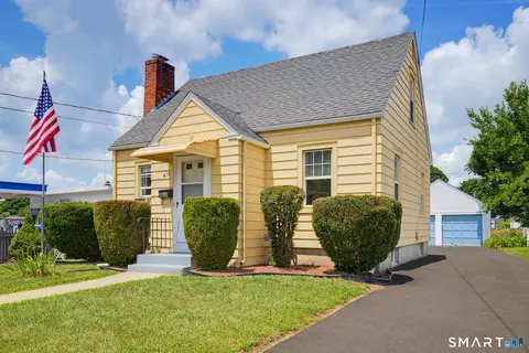 417 Hartford Rd, Manchester, CT 06040