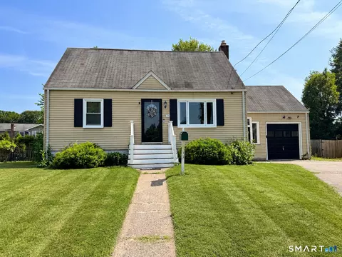 33 Salem Rd, East Hartford, CT 06118