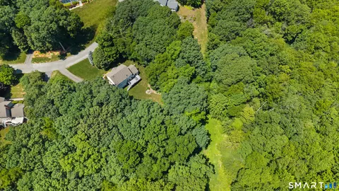 View/Area - 15 Rose Ln, Sandy Hook, CT 06482 photo 2 of 2