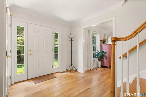 Entry Way - 15 Rose Ln, Sandy Hook, CT 06482 photo 1 of 2