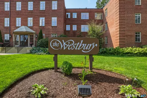 869 Farmington Ave #104, West Hartford, CT 06119