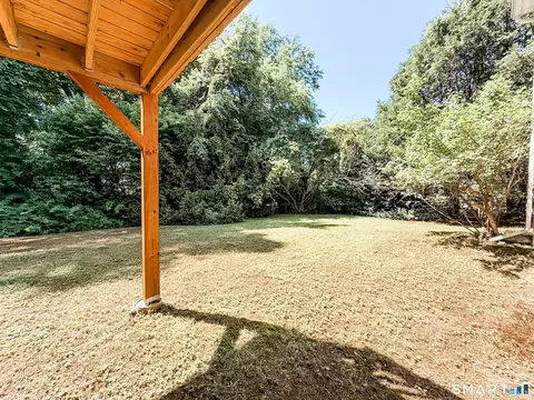 Exterior - 19 Nelson St, Brooklyn, CT 06234 photo 3 of 4