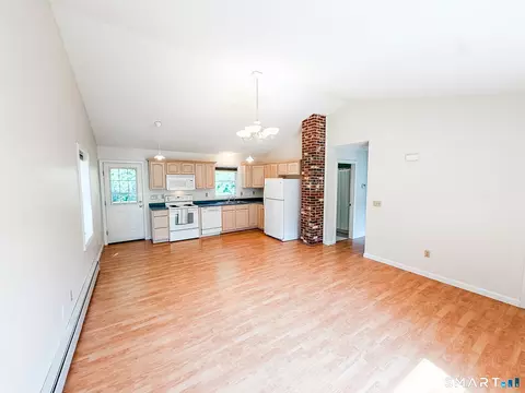 Living - 19 Nelson St, Brooklyn, CT 06234 photo 1 of 4