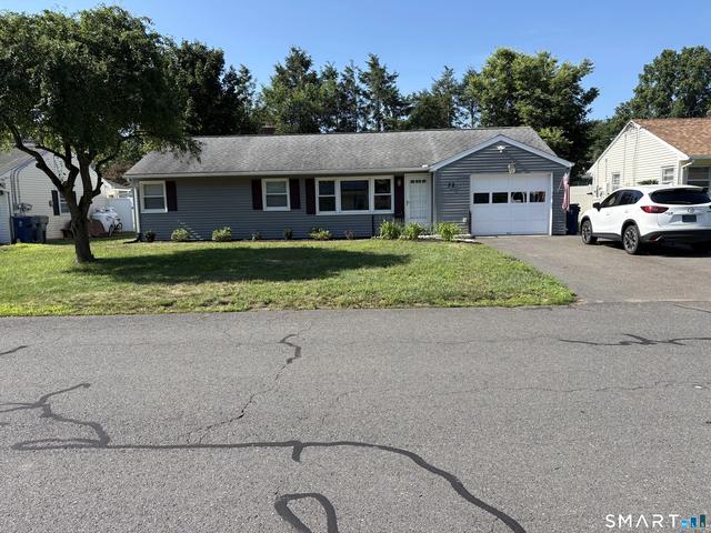 32 Plum Tree Rd, Plainville, CT 06062