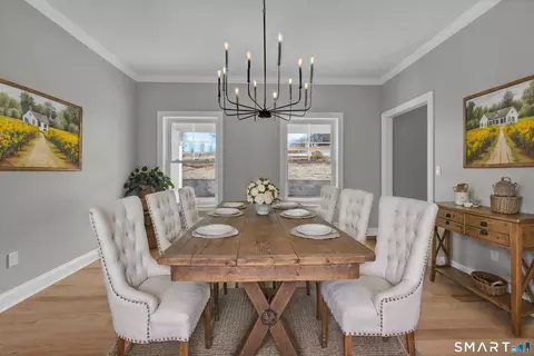 Dining - 1427 Monroe Tpke, Monroe, CT 06468 photo 2 of 3