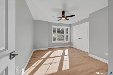 Bedroom - 1427 Monroe Tpke, Monroe, CT 06468 photo 4 of 4