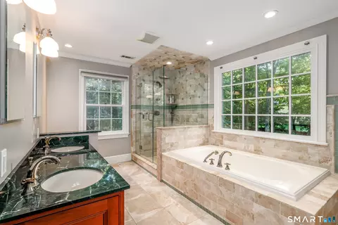Bath - 106 Silver Spring Rd, Wilton, CT 06897 photo 2 of 2