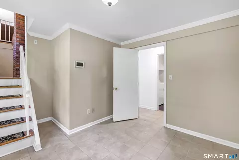 Entry Way - 69 Forest Rd, Monroe, CT 06468 photo 4 of 4