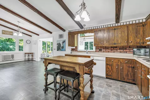 Kitchen - 69 Forest Rd, Monroe, CT 06468 photo 3 of 8