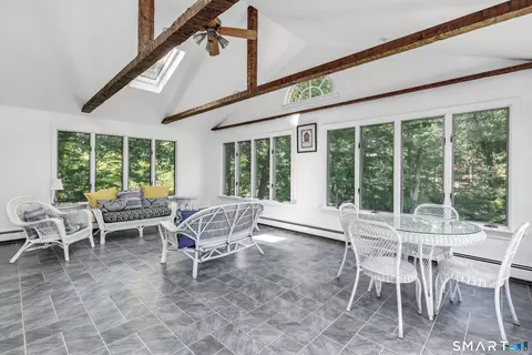 Exterior - 69 Forest Rd, Monroe, CT 06468 photo 4 of 7