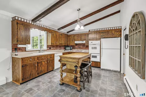 Kitchen - 69 Forest Rd, Monroe, CT 06468 photo 2 of 8