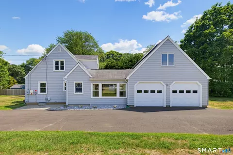 Exterior - 1485 Suffield St, Suffield, CT 06078 photo 2 of 10