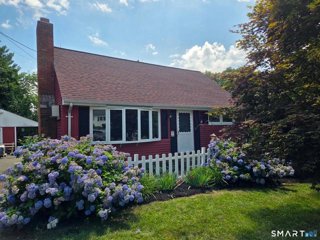 26 Sunset Dr, Shelton, CT 06484