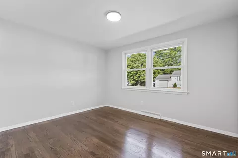 Bedroom - 47 Williamson Rd, Hamden, CT 06517 photo 4 of 4