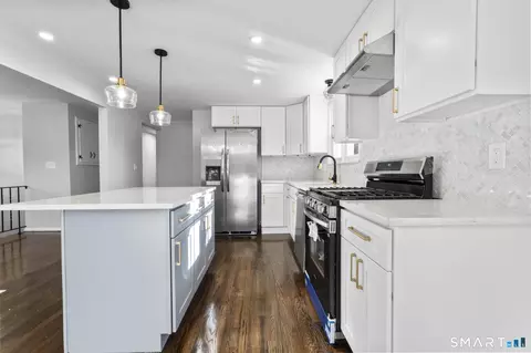 Kitchen - 47 Williamson Rd, Hamden, CT 06517 photo 3 of 3