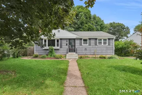 151 Tanner St, Manchester, CT 06042