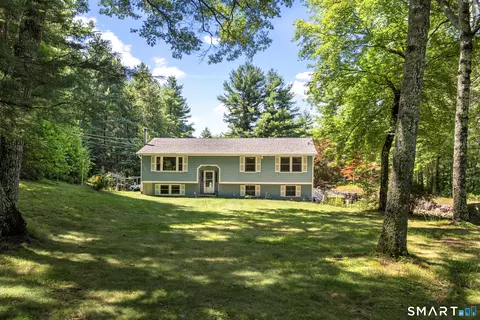 364 Beach Pond Rd, Voluntown, CT 06384