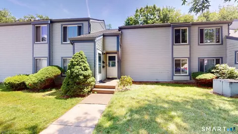 175 Candlewood Dr #175, South Windsor, CT 06074