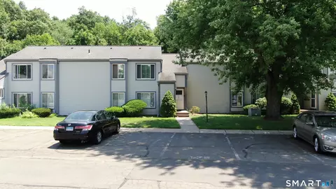 175 Candlewood Dr #175, South Windsor, CT 06074