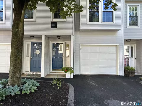 380 Hitchcock Rd #187, Waterbury, CT 06705