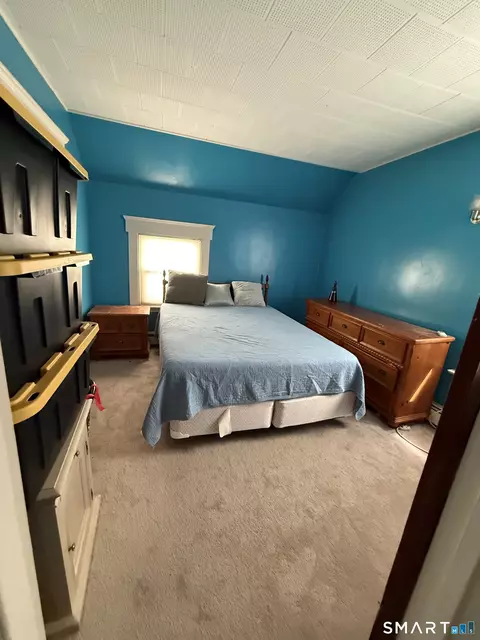 Bedroom - 28 Concord St, Hamden, CT 06514 photo 2 of 2