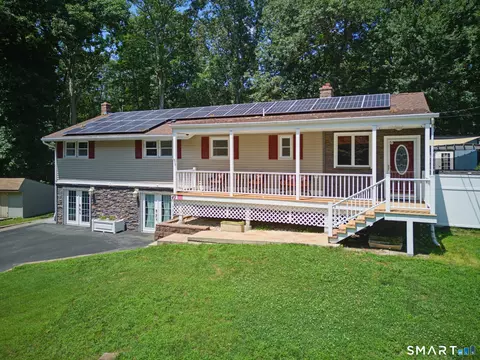 49 Old Acres Rd, Moodus, CT 06469