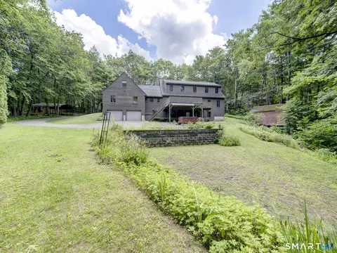 Exterior - 321 Guerdat Rd, Torrington, CT 06790 photo 5 of 7