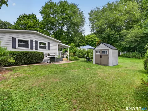 Exterior - 18 Old Forge Rd, Westbrook, CT 06498 photo 6 of 10