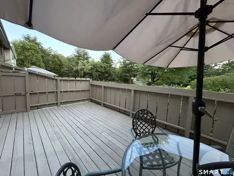 Exterior - 38 Sutton Pl #38, Bloomfield, CT 06002 photo 2 of 3