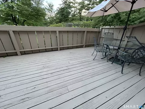 Exterior - 38 Sutton Pl #38, Bloomfield, CT 06002 photo 3 of 3