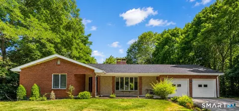 2595 Albany Ave, West Hartford, CT 06117