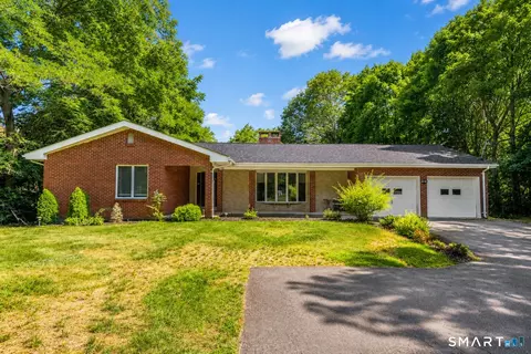 2595 Albany Ave, West Hartford, CT 06117