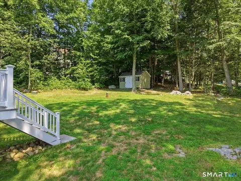 Exterior - 60 Bittersweet Dr, Gales Ferry, CT 06335 photo 5 of 5