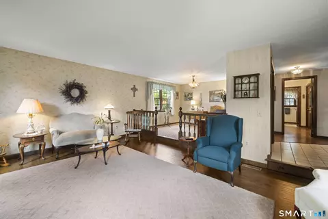 Living - 1520 River Blvd Ext, Suffield, CT 06078 photo 4 of 5