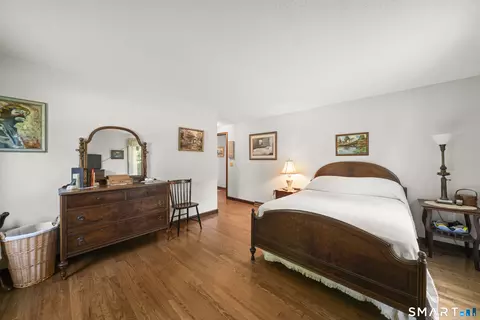 Bedroom - 1520 River Blvd Ext, Suffield, CT 06078 photo 3 of 5